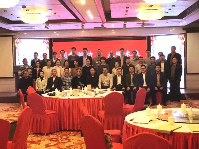 不止一個！江蘇亮彩榮獲常州市半導體照明產業技術創新聯盟2017年度“技術創新獎”、“杰出貢獻獎”